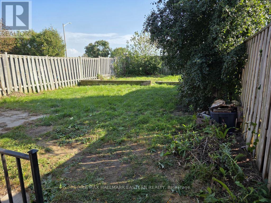 7 Turnberry Crescent, Clarington, ON photo 3