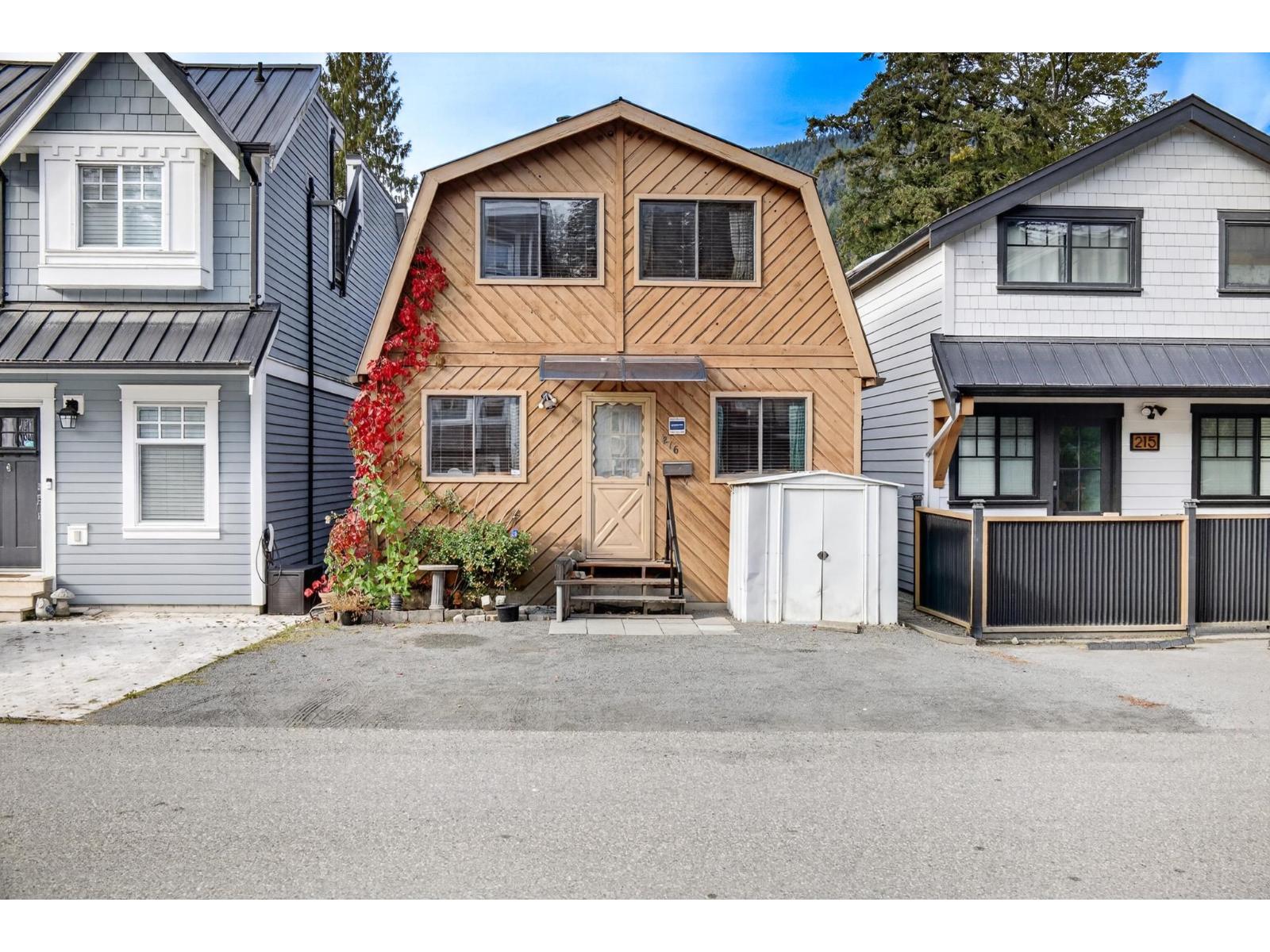 Photo of 216 FIRST AVENUE, Cultus Lake North 8