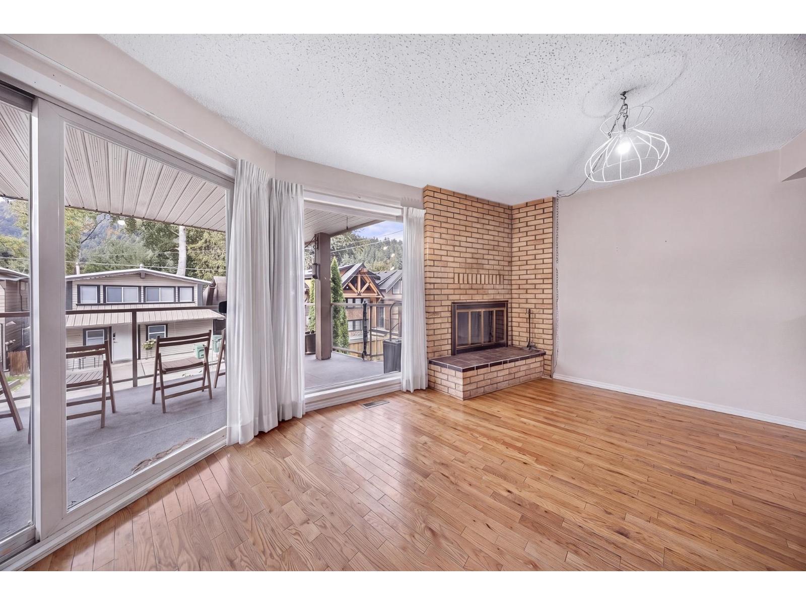 Photo of 216 FIRST AVENUE, Cultus Lake North 13