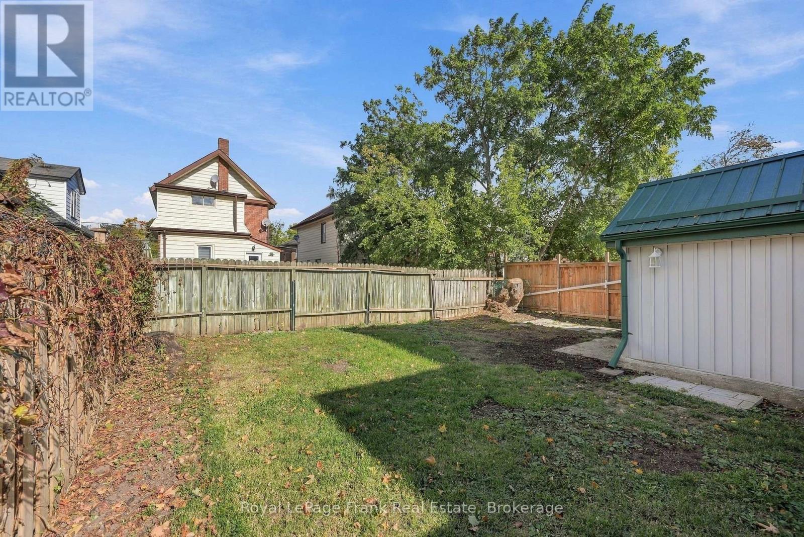 492 Hopkins Avenue, Peterborough, ON photo 36