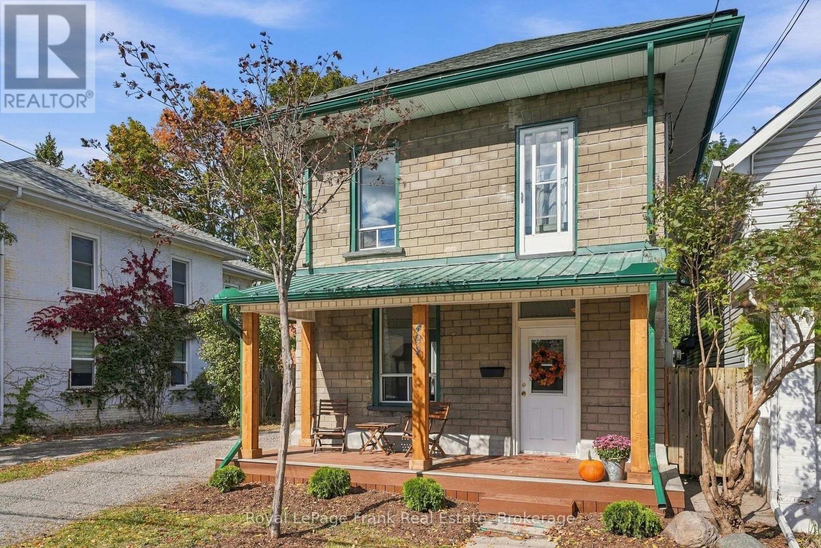 492 Hopkins Avenue, Peterborough, ON photo 6