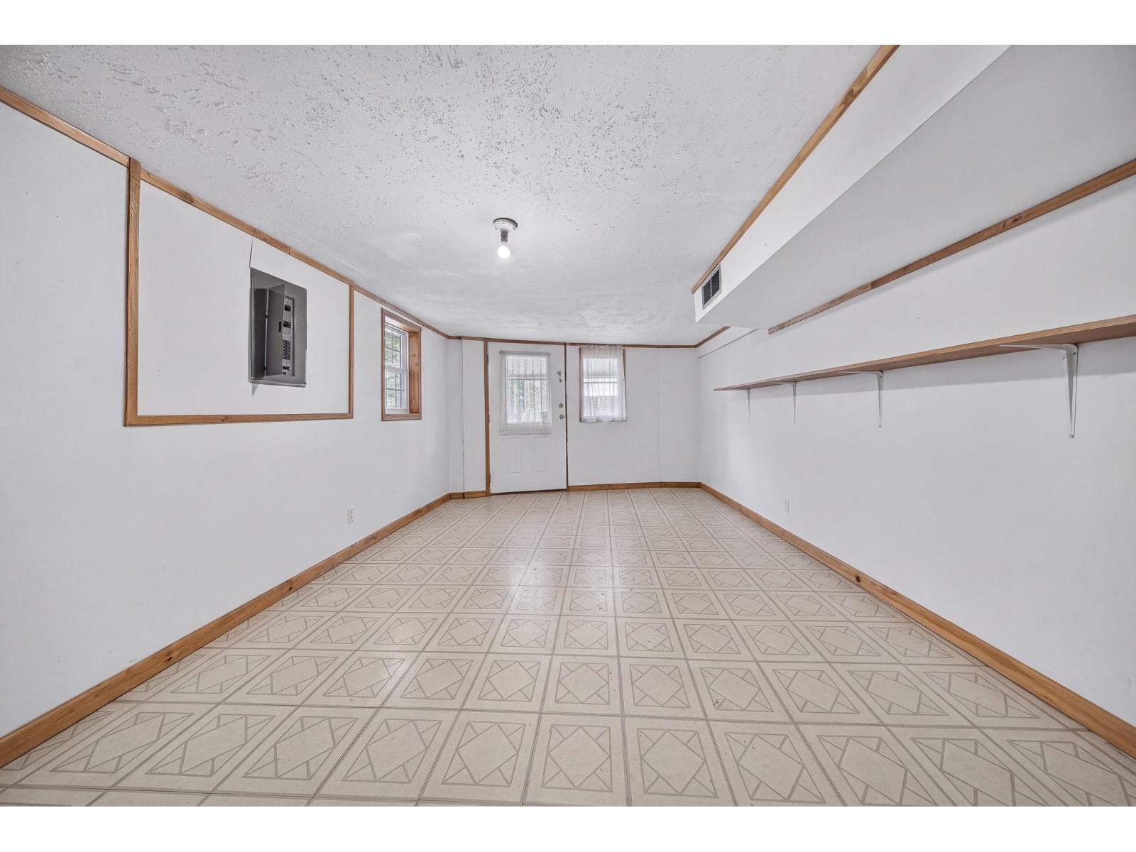 Photo of 216 FIRST AVENUE, Cultus Lake North 29