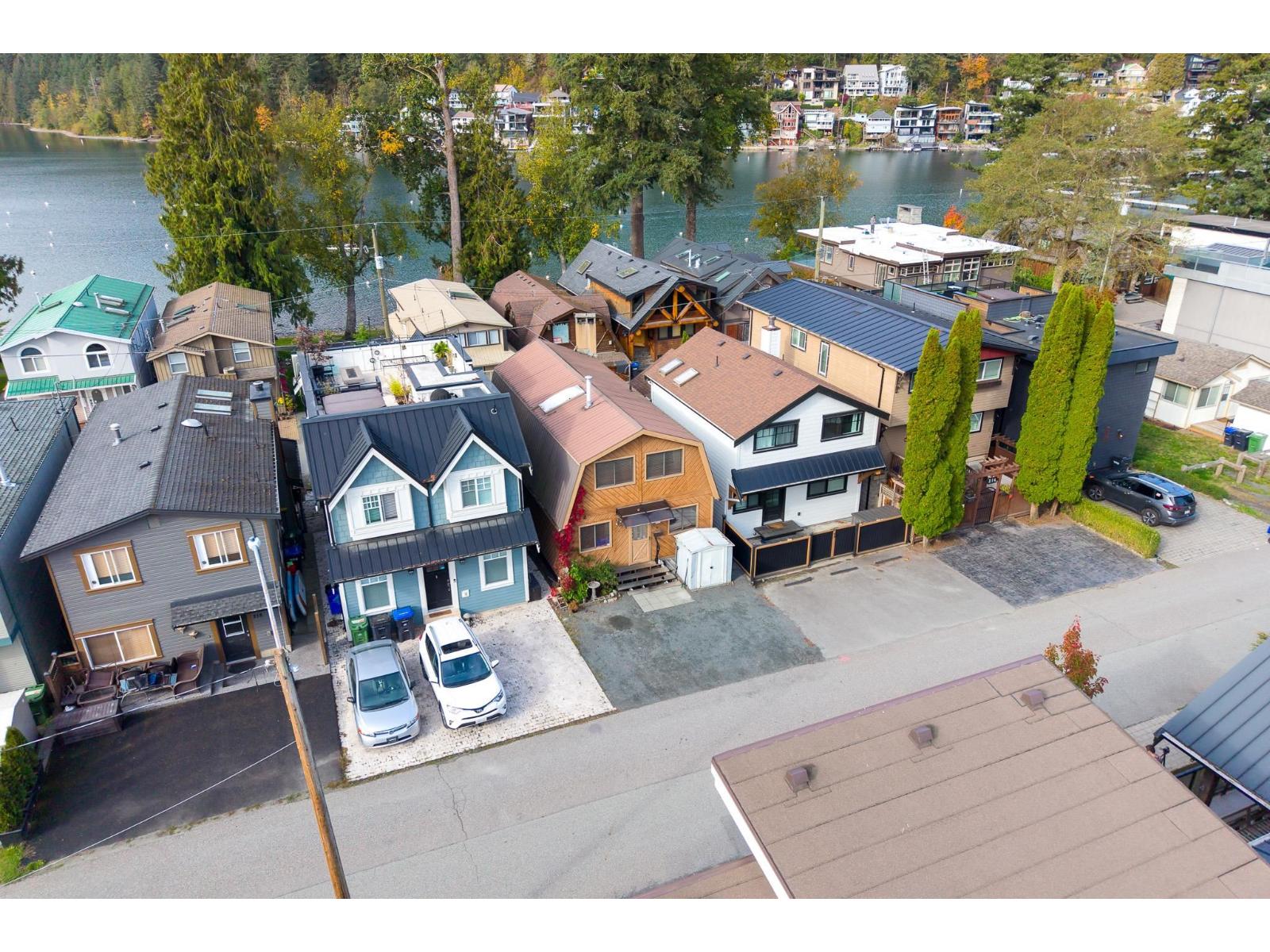 Photo of 216 FIRST AVENUE, Cultus Lake North 35