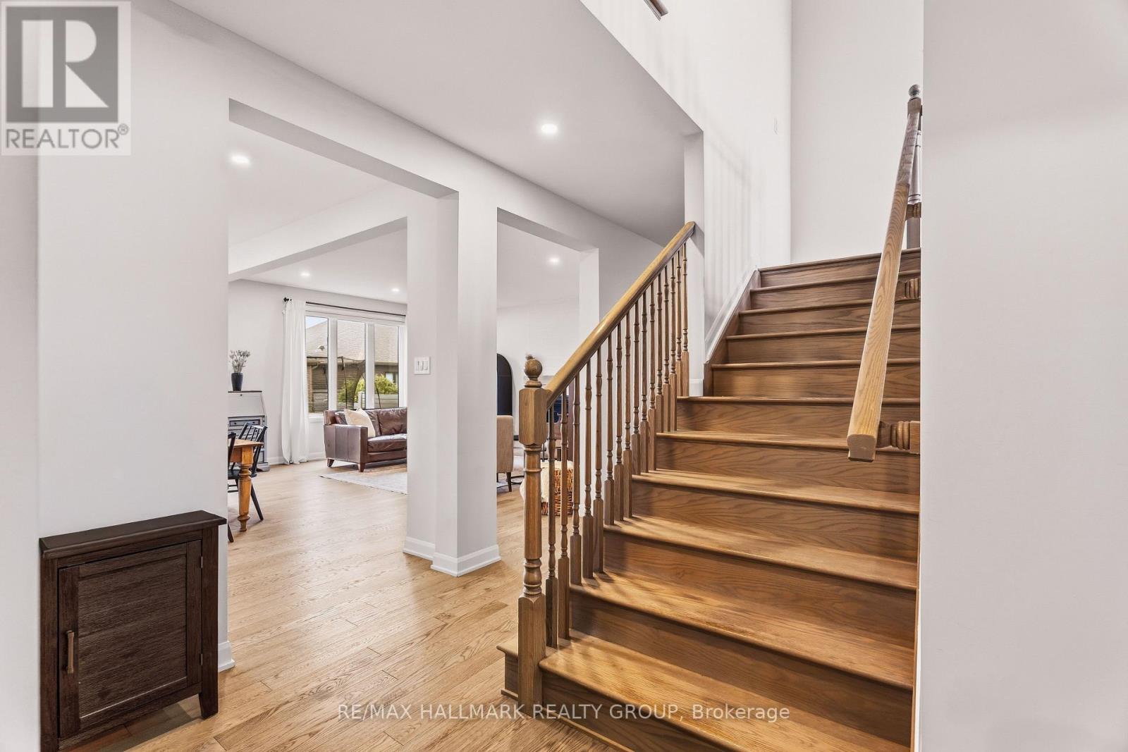 709 COAST CIRCLE - Image 22