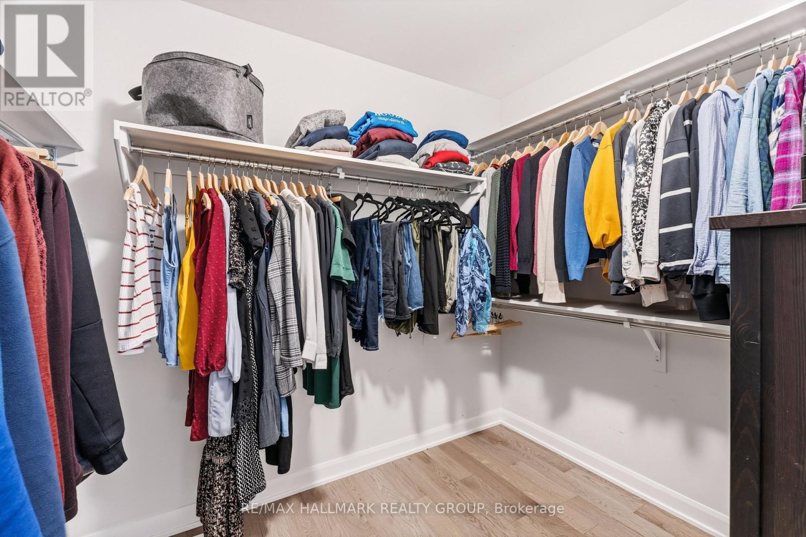 709 COAST CIRCLE - Image 31