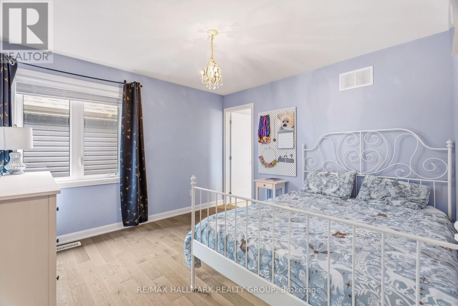 709 COAST CIRCLE - Image 32