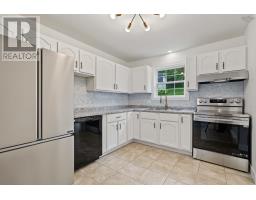 Den - 10 Florence Place Court, Lower Sackville, NS B4C3X2 Photo 10