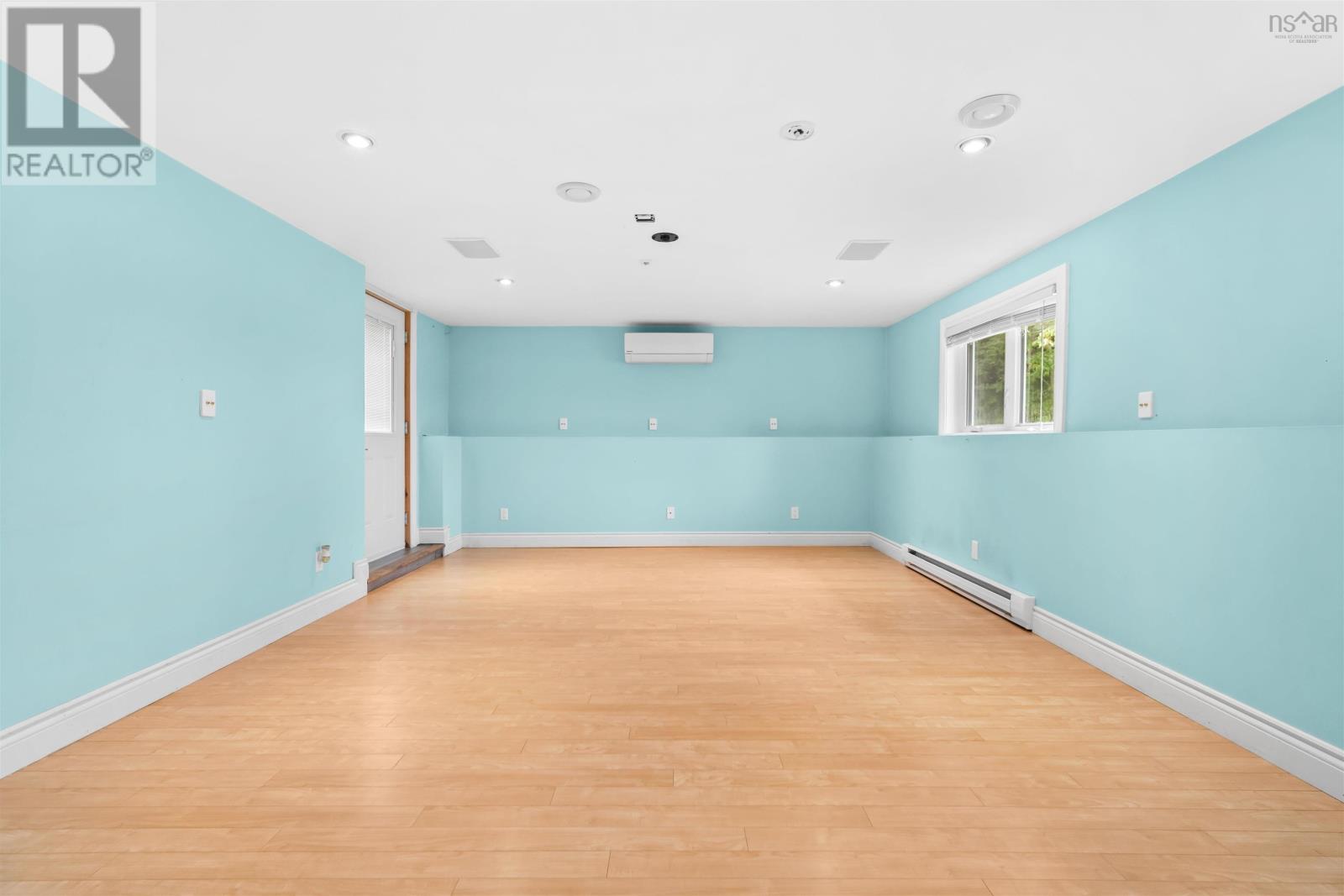 756 Brookside Road - Image 42