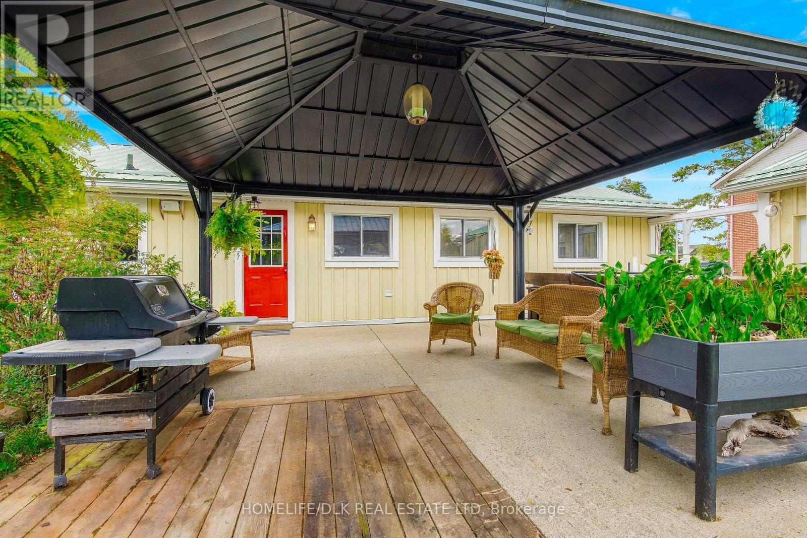 2269 KELLY'S AVENUE - Image 15