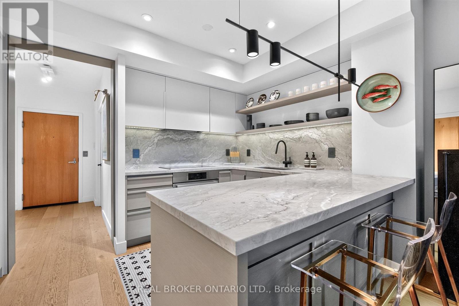 1604- 168 King Street East, Toronto, ON photo 5