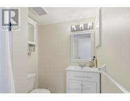 46 Hendrick Avenue, Toronto, ON M6G3S5 Photo 42