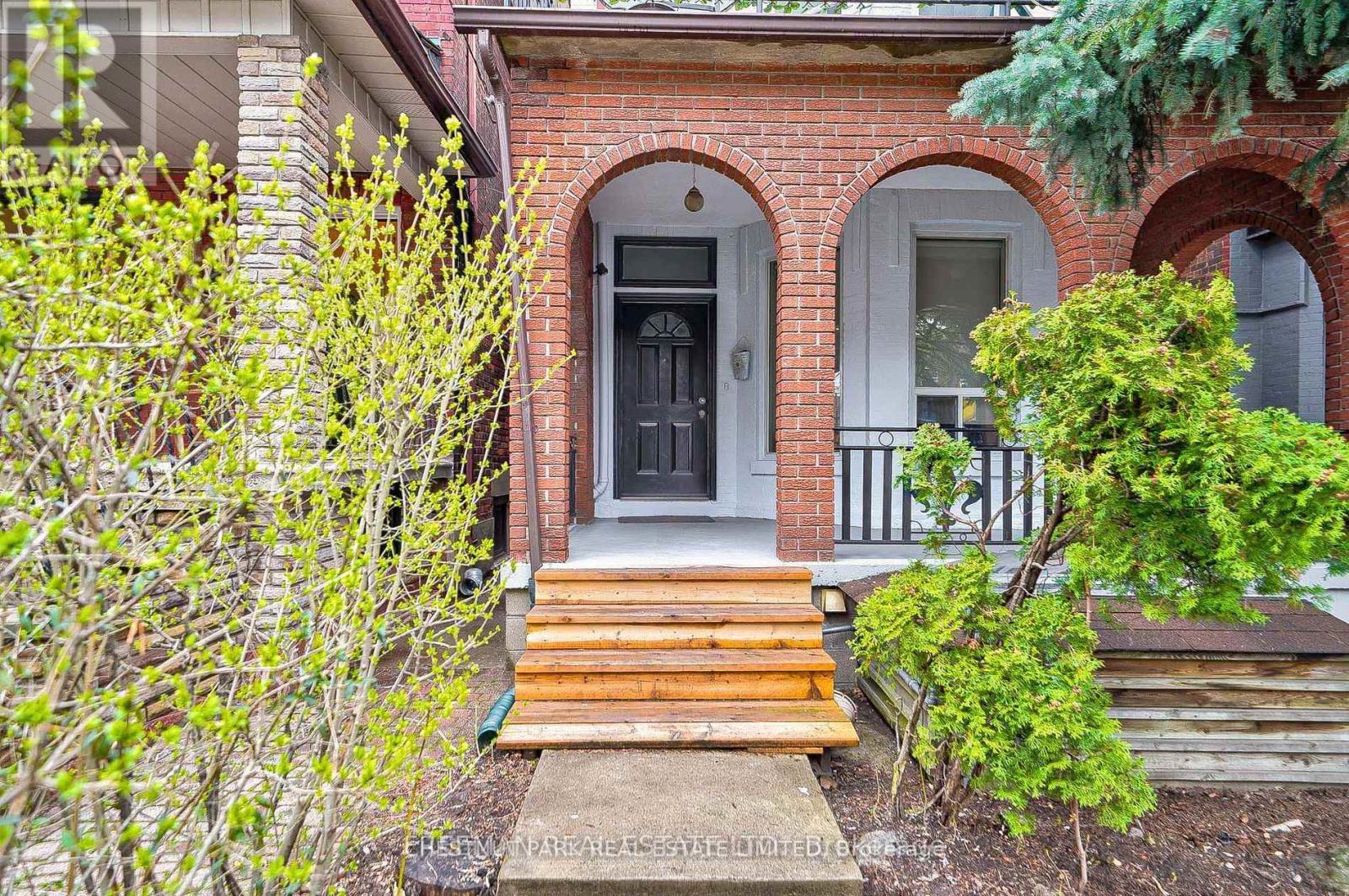 MAIN FLOOR - 435 MANNING AVENUE, Toronto (Palmerston-Little Italy) — photo 2