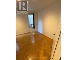 Main Floor - 435 Manning Avenue, Toronto, ON M6G2V6 Photo 10