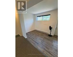 Main Floor - 435 Manning Avenue, Toronto, ON M6G2V6 Photo 11
