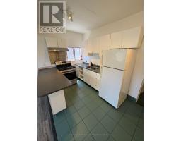 Main Floor - 435 Manning Avenue, Toronto, ON M6G2V6 Photo 14