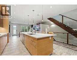 2418 24A Street SW - photo 16