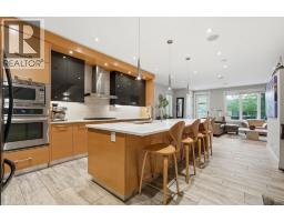 2418 24A Street SW - photo 17