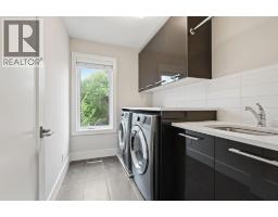 2418 24A Street SW - photo 29
