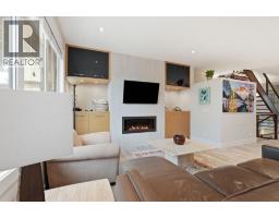 2418 24A Street SW - photo 8