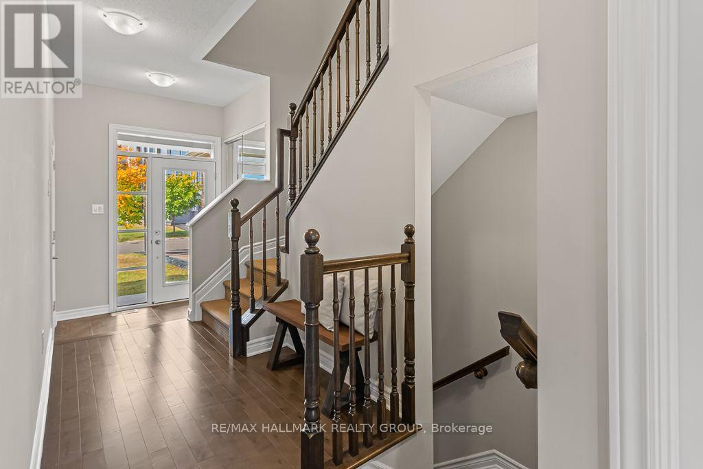 523 THIMBLEBERRY ROW - Image 27