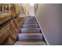 1004 Kingston Road, Toronto, ON M4E1T2 Photo 9