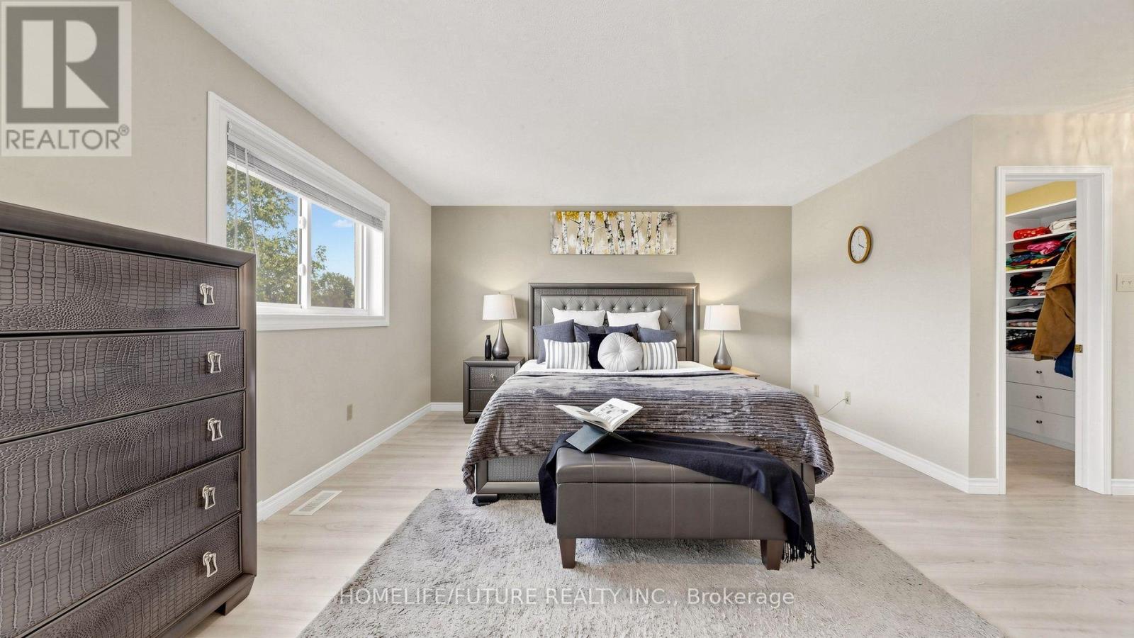 90 BEDELL CRESCENT - 22