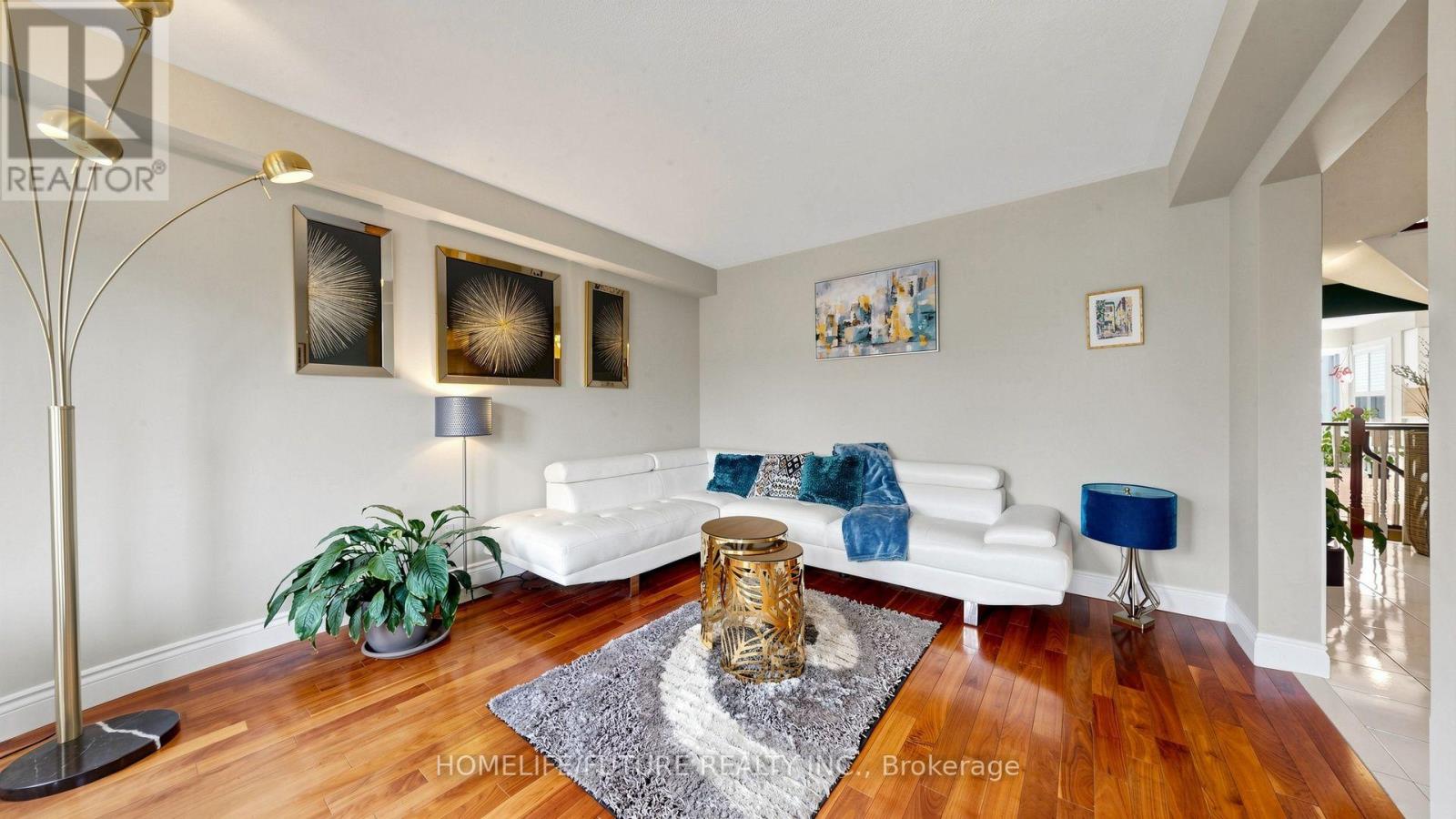 90 Bedell Crescent, Whitby, ON photo 5
