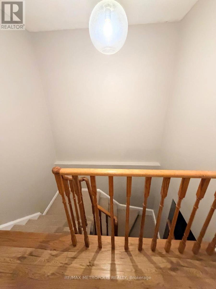 Main- 85 Barnes Drive, Ajax, ON photo 10