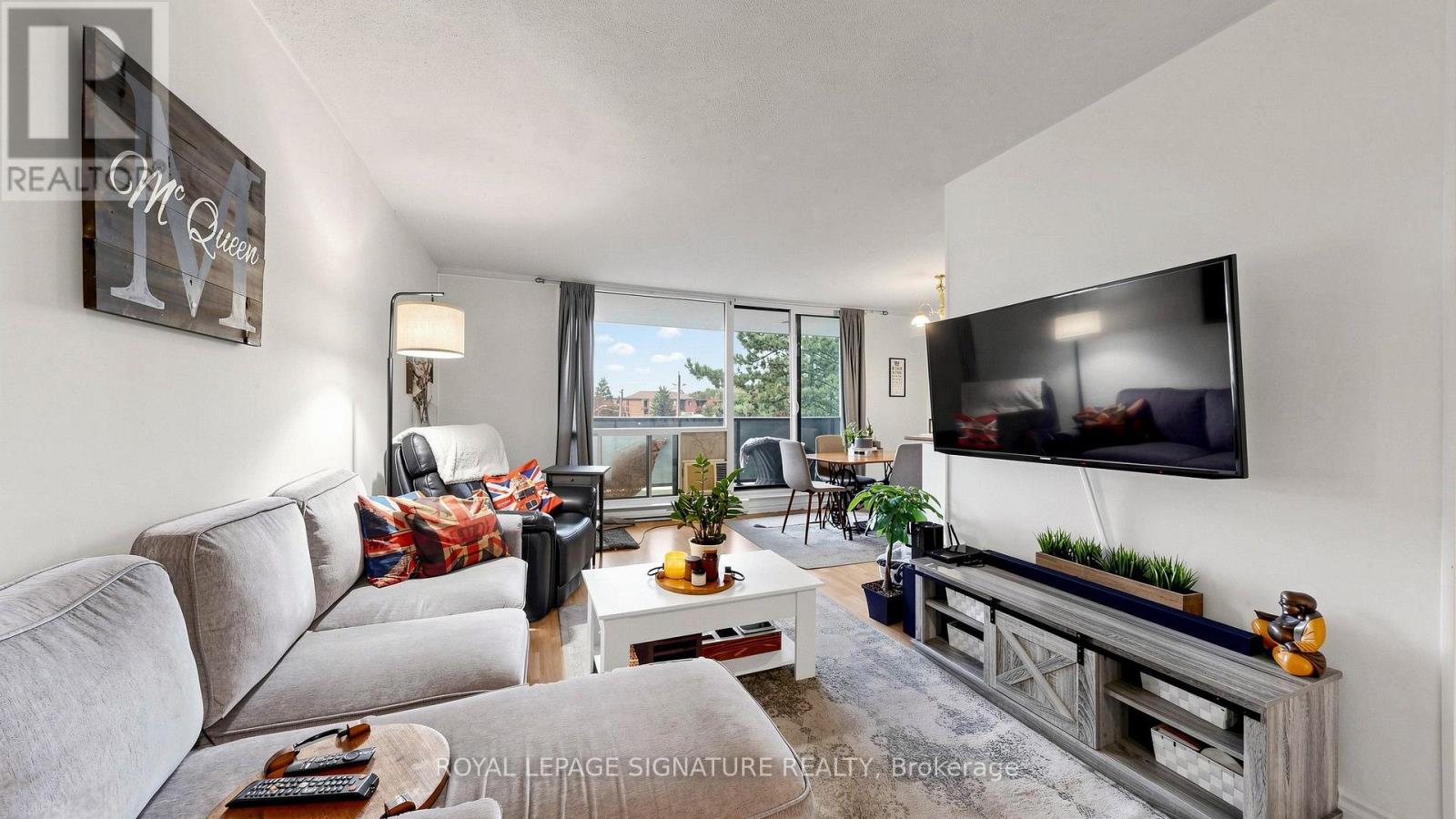 #402 454 CENTRE STREET S - 6