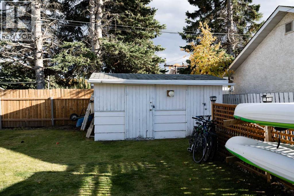 125 Douglas Drive - 23