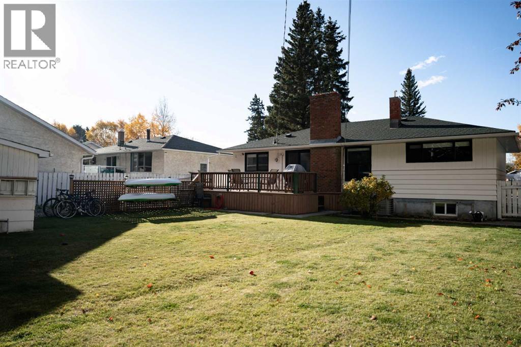 125 Douglas Drive - 24
