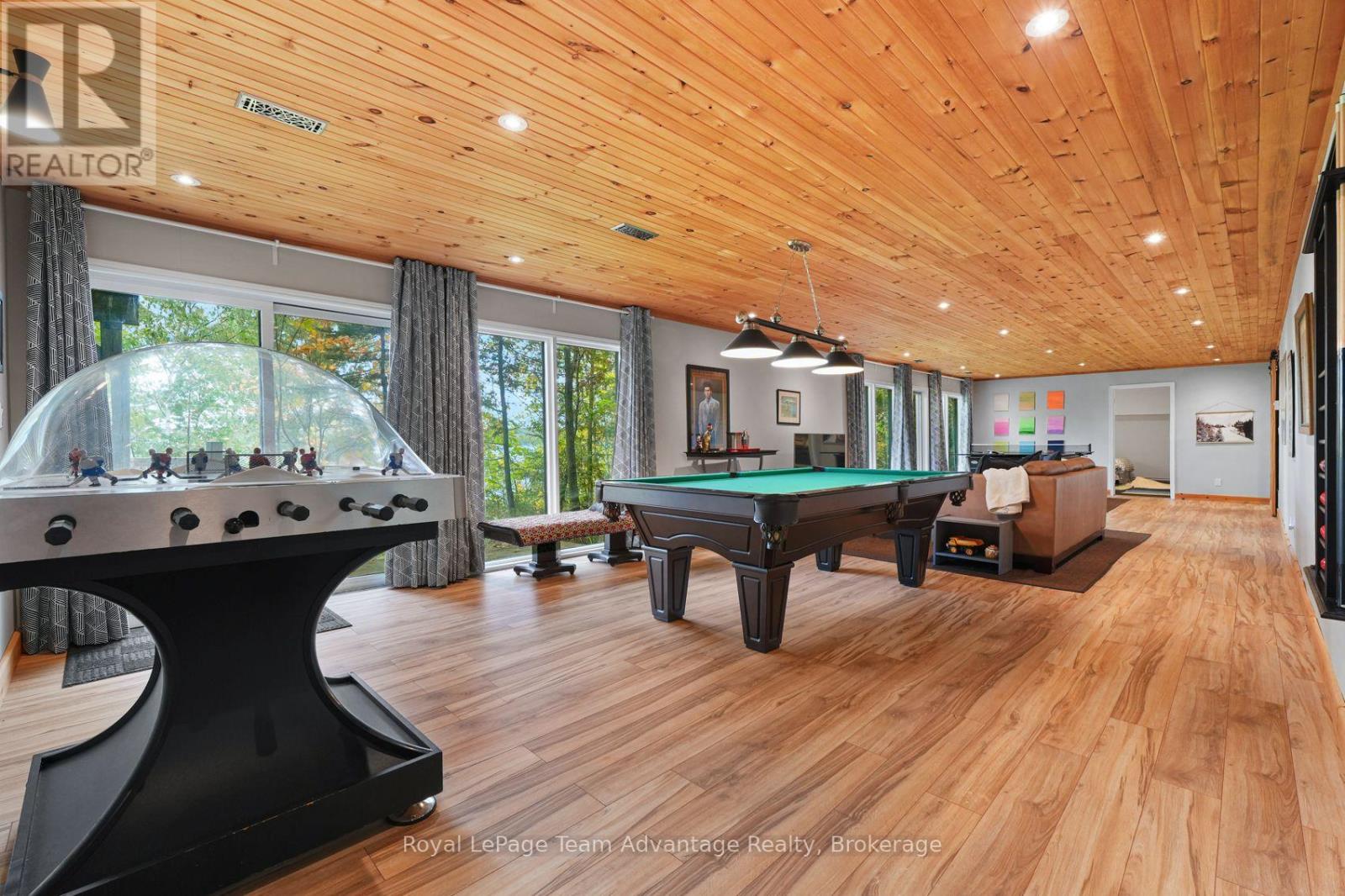6 & 8 MILL HEIGHTS ROAD - 30