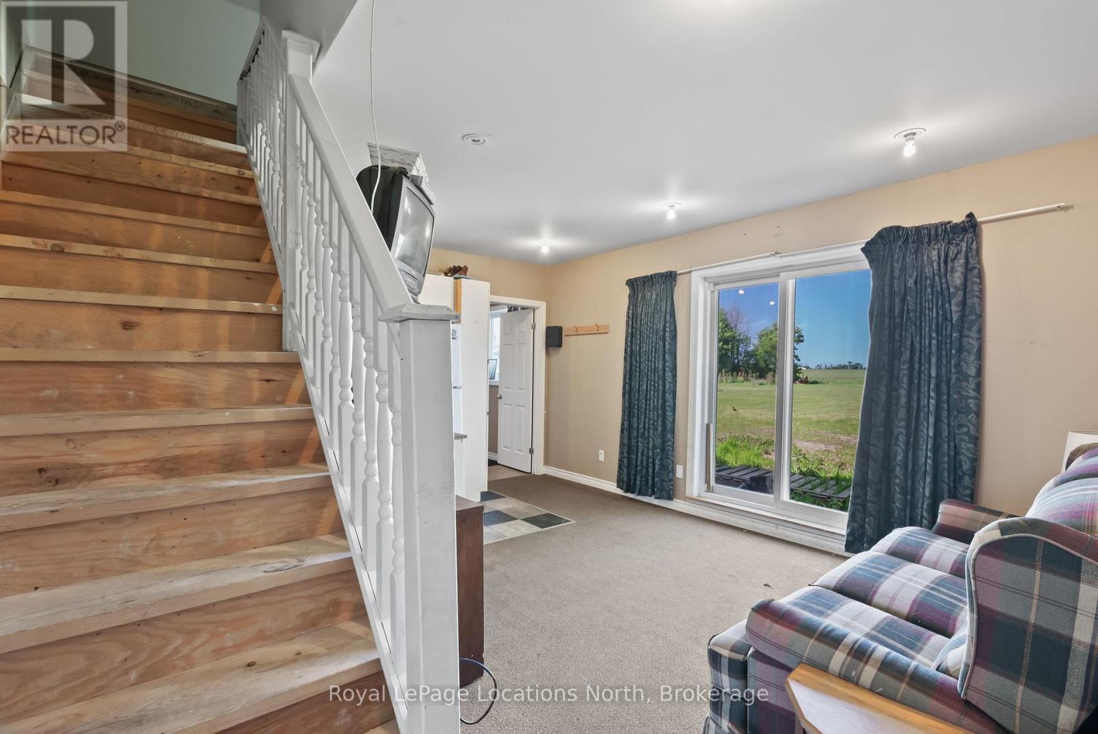 6 Ashfield-Huron Road — photo 30