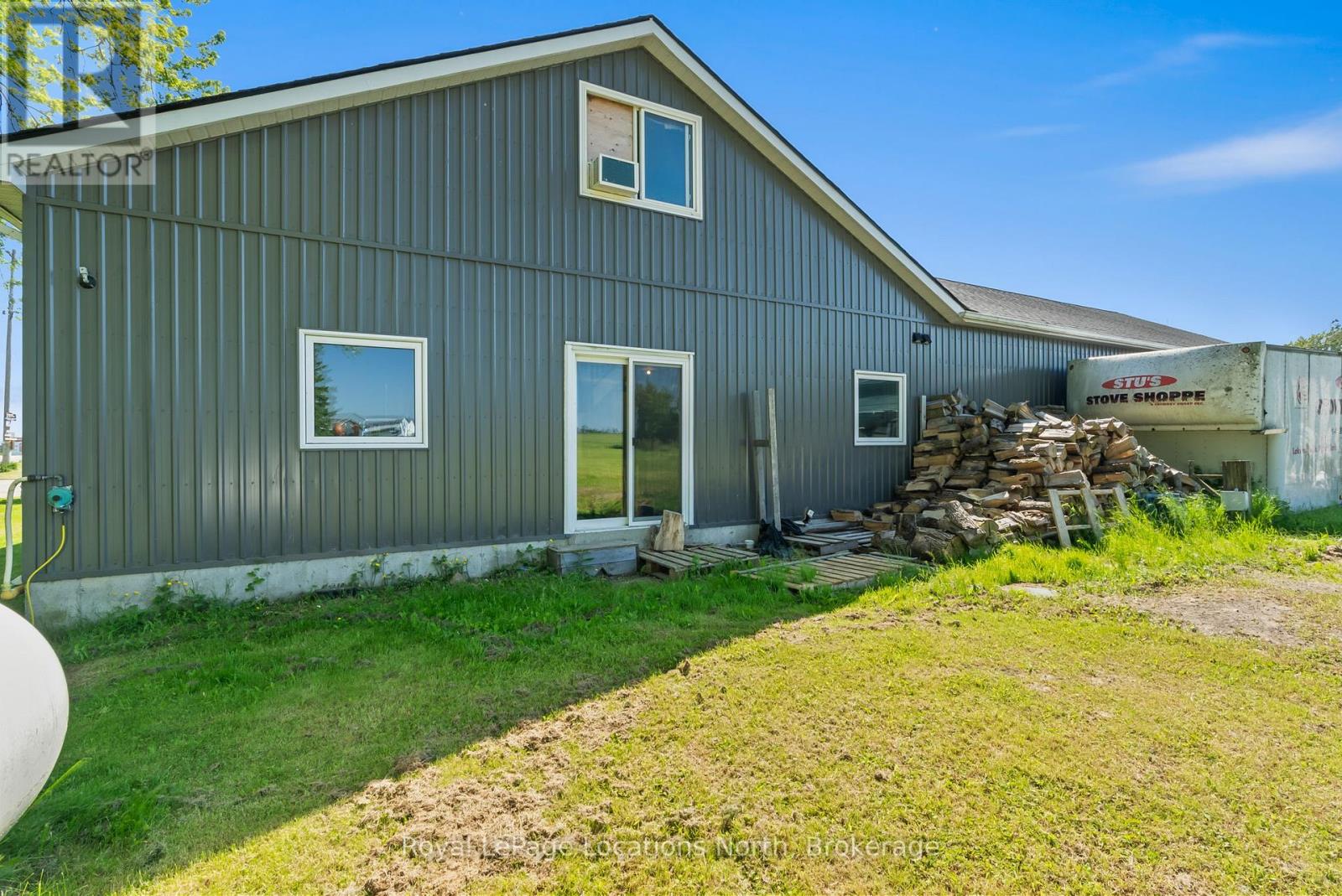 6 Ashfield-Huron Road — photo 40