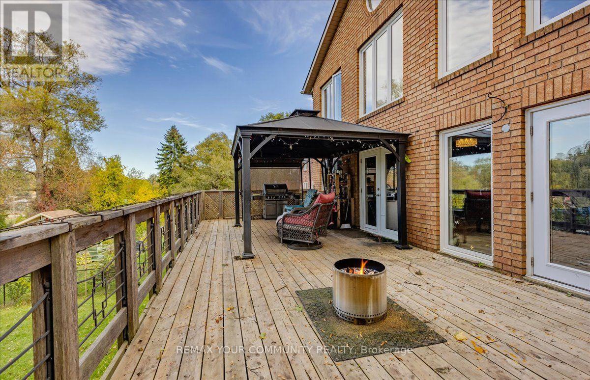 76 Riverglen Drive, Georgina, ON photo 34