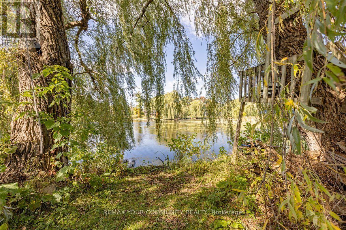76 Riverglen Drive, Georgina, ON photo 44