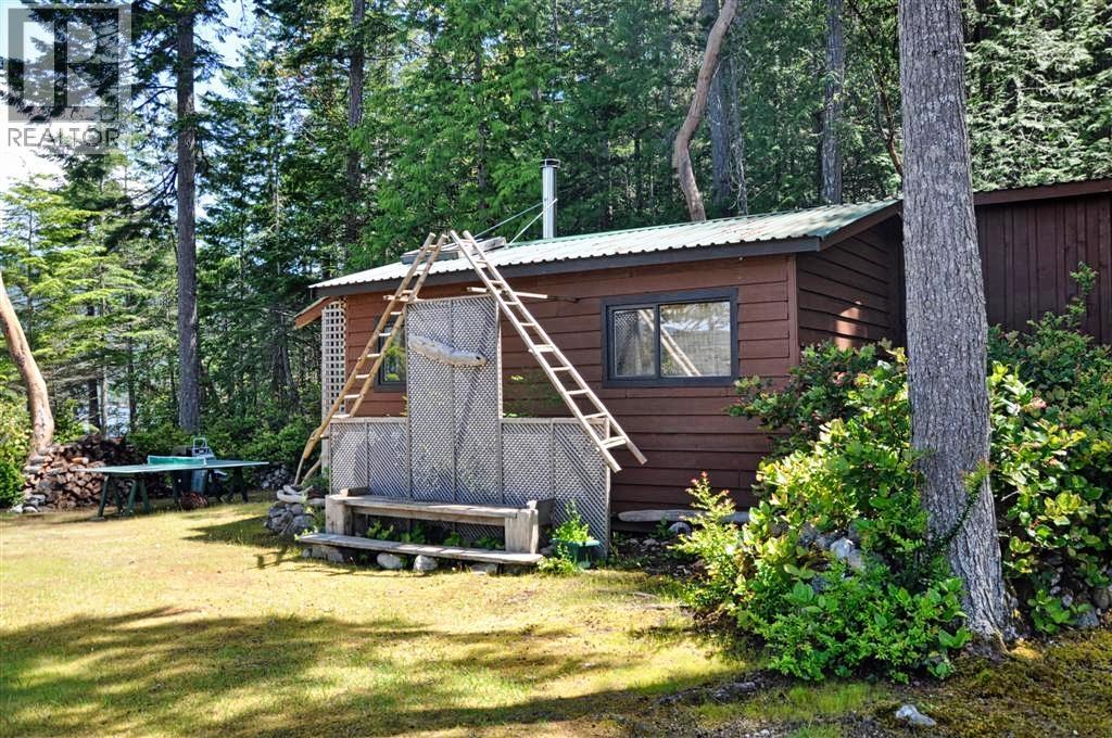 Photo of DL 6894 BLUEBERRY POINT 13