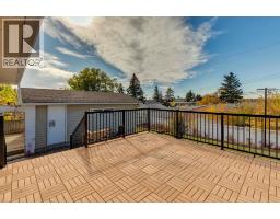 Den - 911 17a Street Ne, Calgary, AB T2E4V2 Photo 8