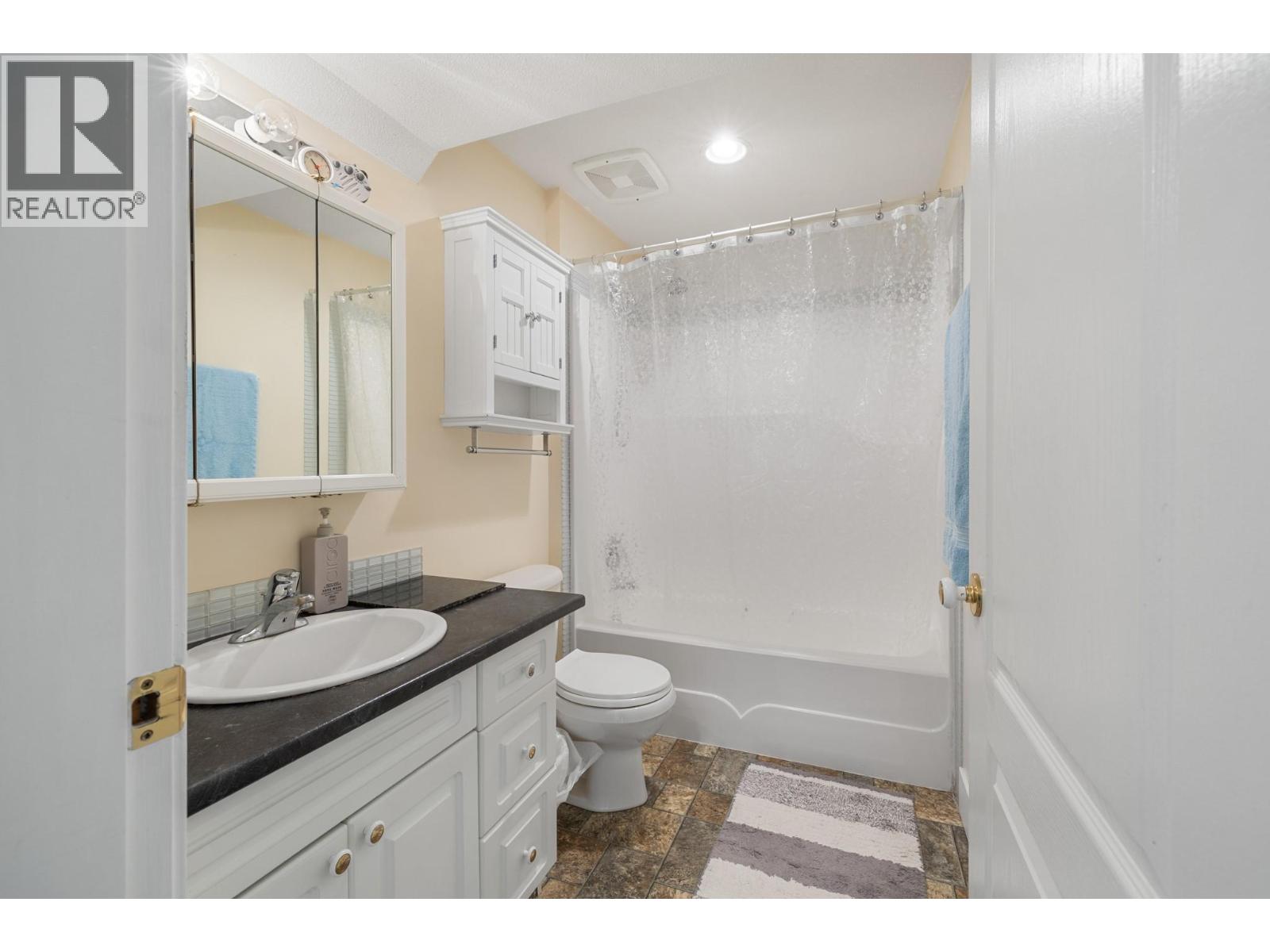 479 Glen Pine Court, Kelowna