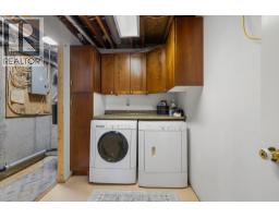 479 Glen Pine Court, Kelowna, BC V1V1R3 Photo 39