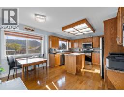 4pc Bathroom - 479 Glen Pine Court, Kelowna, BC V1V1R3 Photo 9