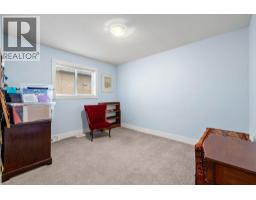 479 Glen Pine Court, Kelowna, BC V1V1R3 Photo 24