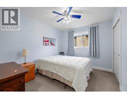 479 Glen Pine Court, Kelowna, BC V1V1R3 Photo 22