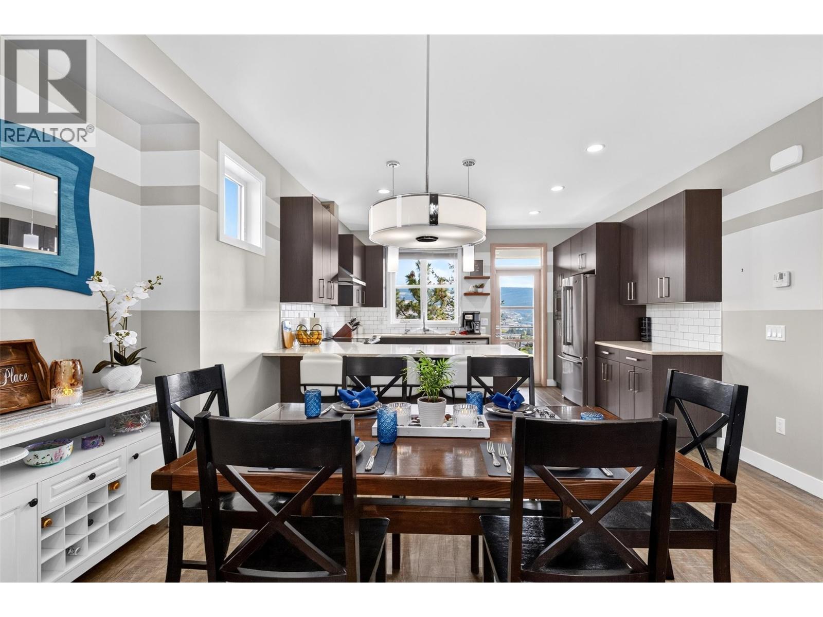 9671 Celeste Road - 18