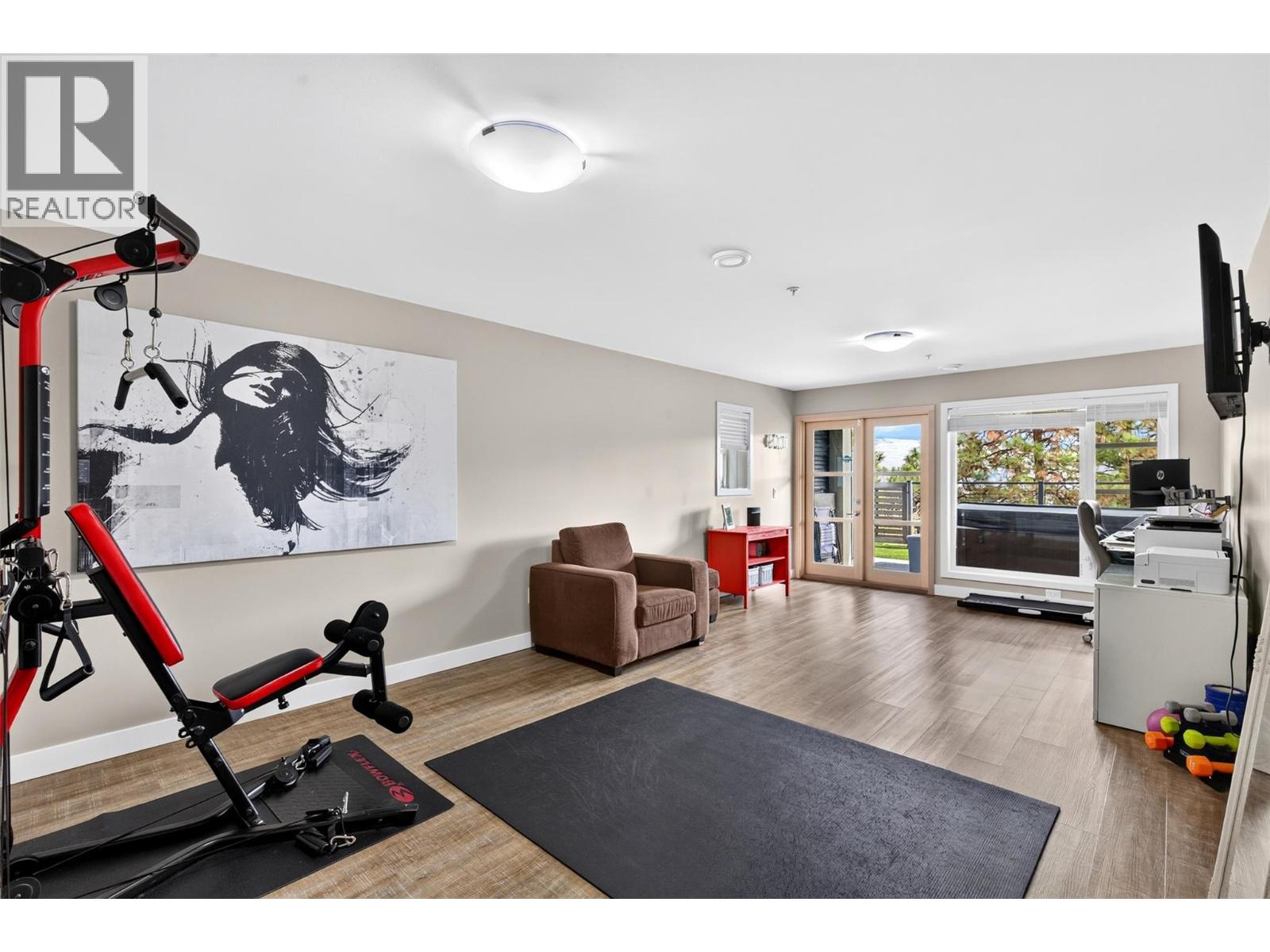 9671 Celeste Road - Image 34