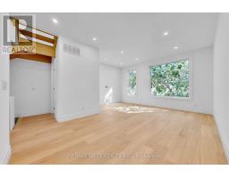3 - 2639r Dundas Street W, Toronto, ON M6P1X9 Photo 13