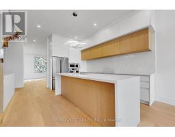 Primary Bedroom - 3 - 2639r Dundas Street W, Toronto, ON M6P1X9 Photo 7