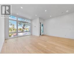 Bedroom 2 - 3 - 2639r Dundas Street W, Toronto, ON M6P1X9 Photo 8