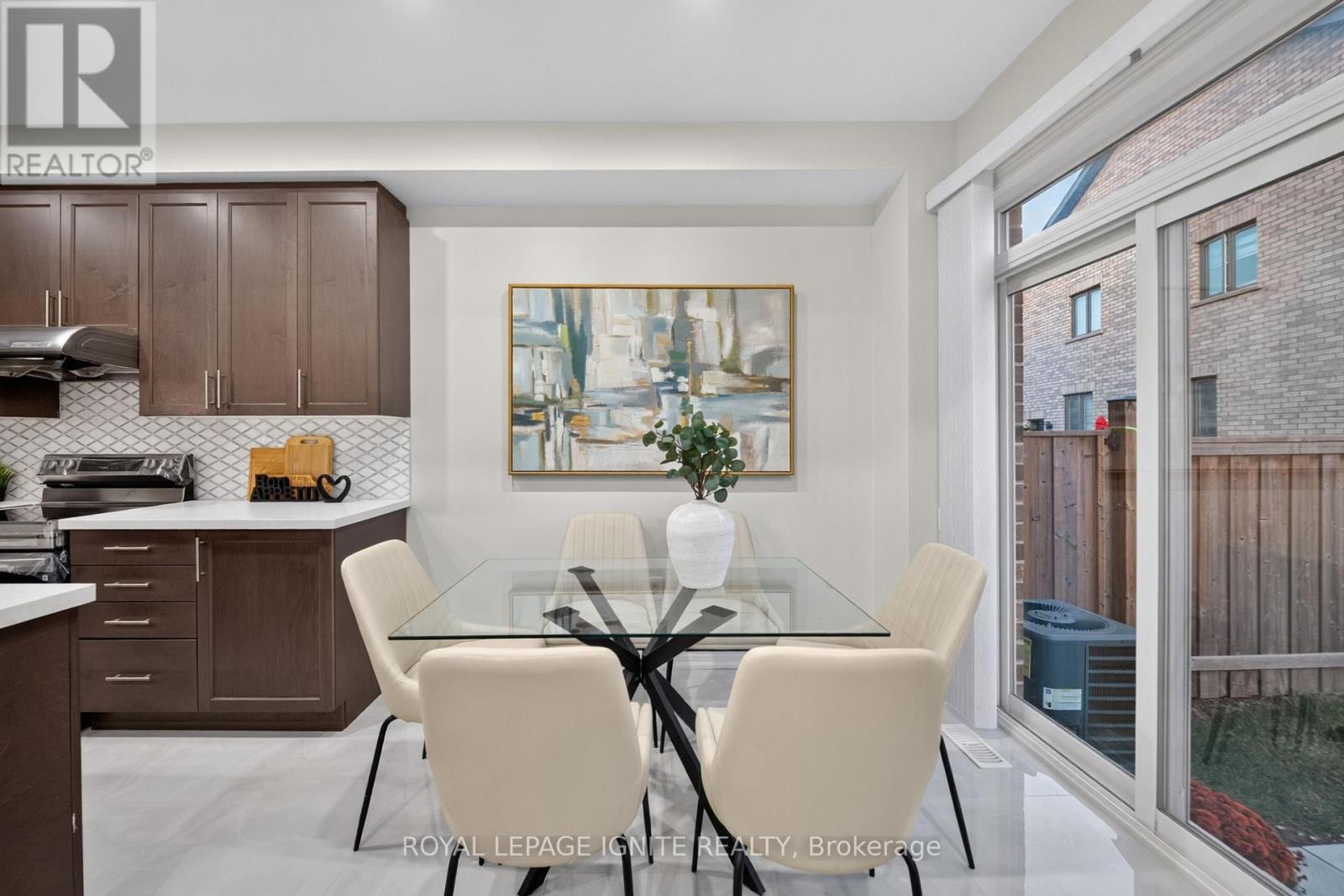151 ADVENTURA ROAD - 14