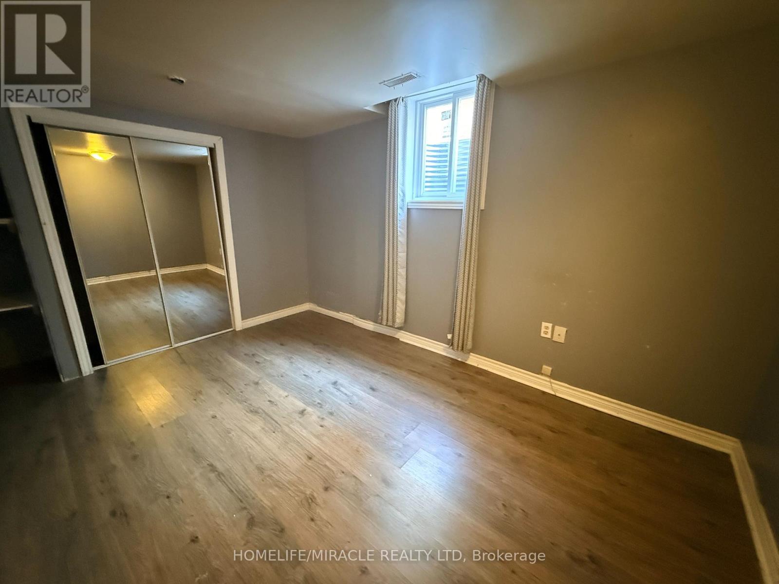 1 HUDSON DRIVE - 18